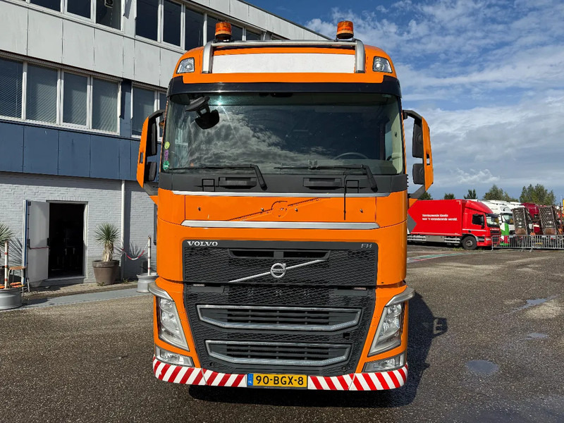 Volvo FH 540, 8X4, 666274 KM, INTARDER TUV 24-02-2026 - 牵引车:图2 Volvo FH 540, 8X4, 666274 KM, INTARDER TUV 24-02-2026 - 牵引车:图2