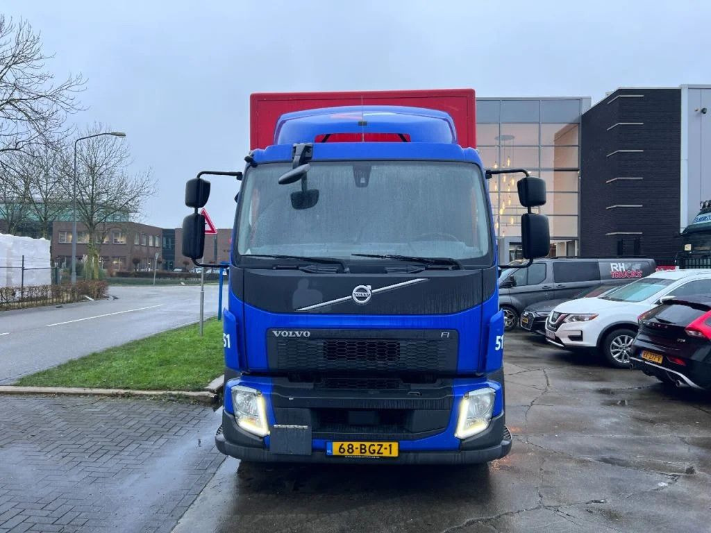 Volvo FL 250 4X2 EURO 6 599.111km DHOLLANDIA - 厢式卡车:图2 Volvo FL 250 4X2 EURO 6 599.111km DHOLLANDIA - 厢式卡车:图2
