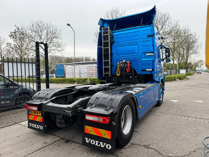 Volvo FM 370 4X2 EURO 6 SKIRTS SPOILERS I-SHIFT - 牵引车:图4 Volvo FM 370 4X2 EURO 6 SKIRTS SPOILERS I-SHIFT - 牵引车:图4