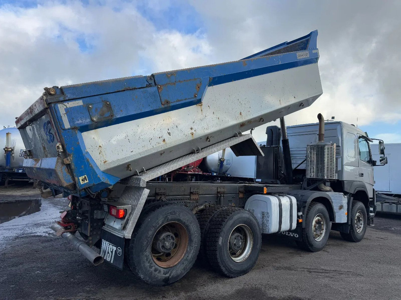 Volvo FMX 540 8X4 - EURO 6 + KIPPER + LIFTING AXLE Volvo FMX 540 8X4 - EURO 6 + KIPPER + LIFTING AXLE - 翻斗车:图4 Volvo FMX 540 8X4 - EURO 6 + KIPPER + LIFTING AXLE Volvo FMX 540 8X4 - EURO 6 + KIPPER + LIFTING AXLE - 翻斗车:图4