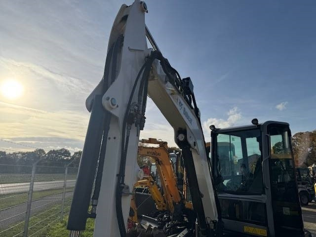 Bobcat E 35z - 小型挖掘机:图4 Bobcat E 35z - 小型挖掘机:图4