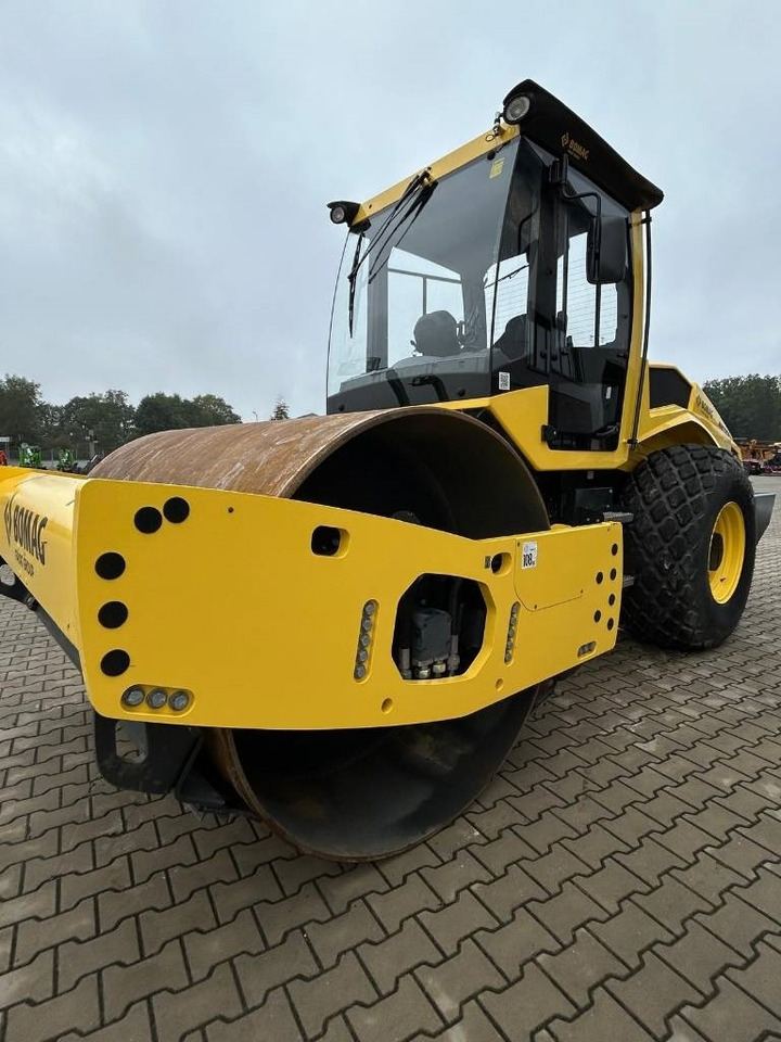 Bomag BW 211 D-5 - 压实机:图5 Bomag BW 211 D-5 - 压实机:图5