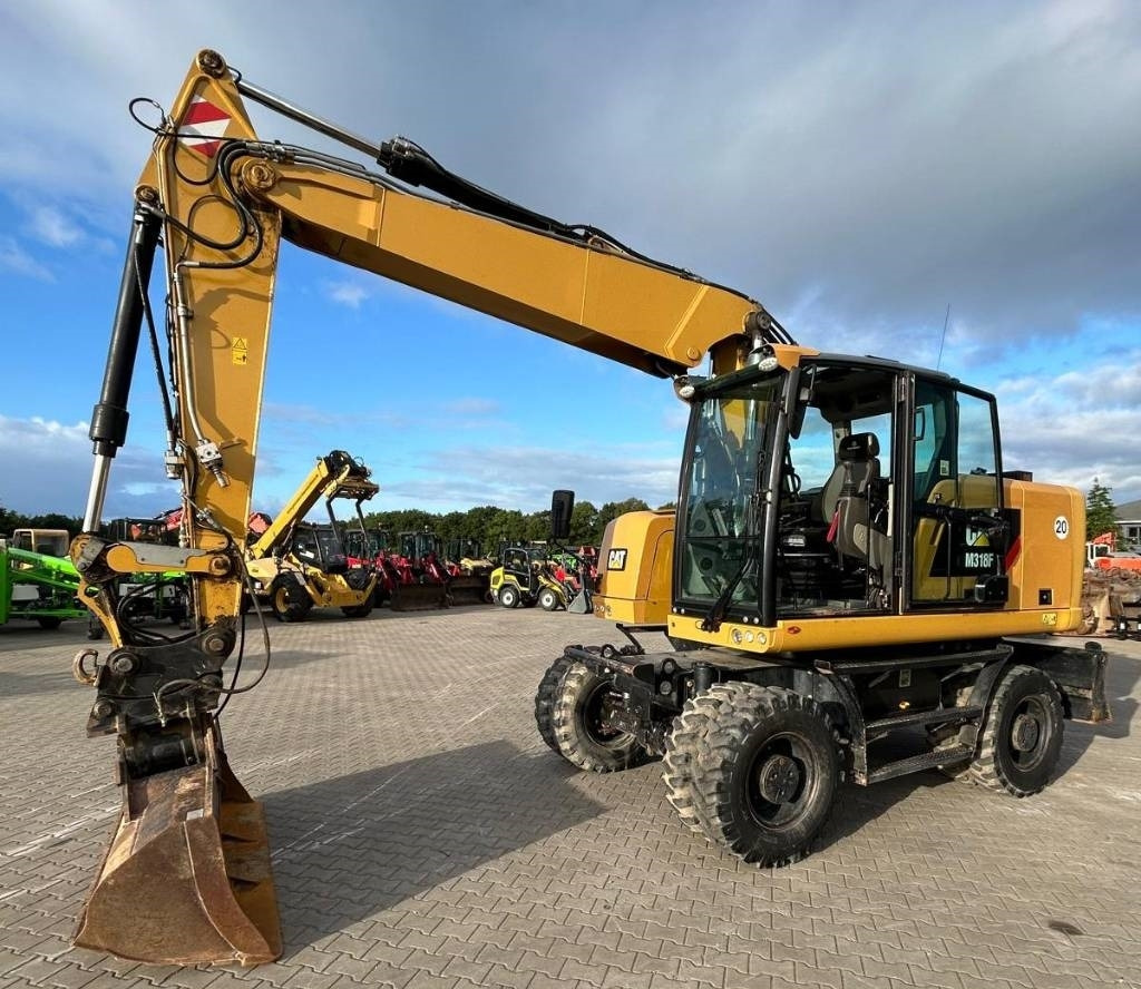 CAT M 318 F - 轮式挖掘机:图1 CAT M 318 F - 轮式挖掘机:图1