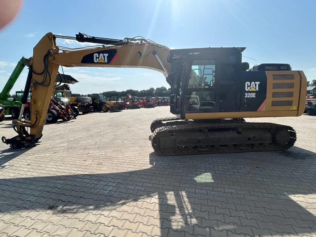 CATERPILLAR 320 EL - 履带式挖掘机:图1 CATERPILLAR 320 EL - 履带式挖掘机:图1