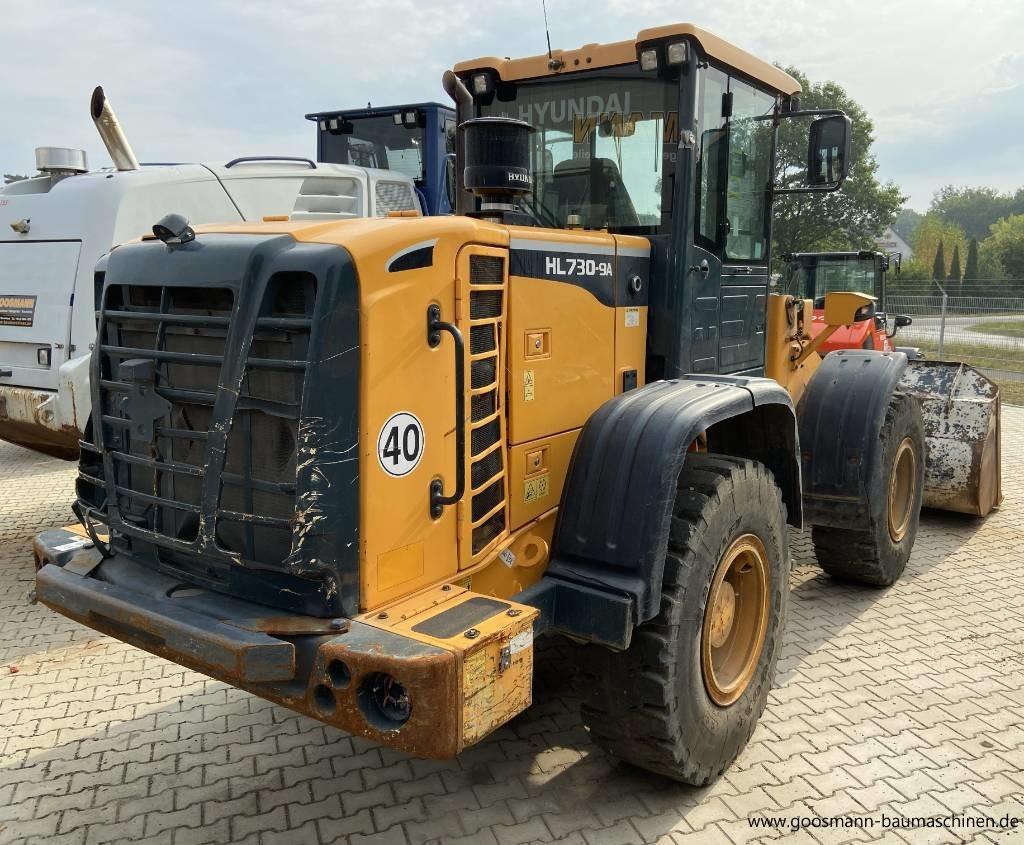 HYUNDAI HL 730-9A - 轮式装载机:图4 HYUNDAI HL 730-9A - 轮式装载机:图4