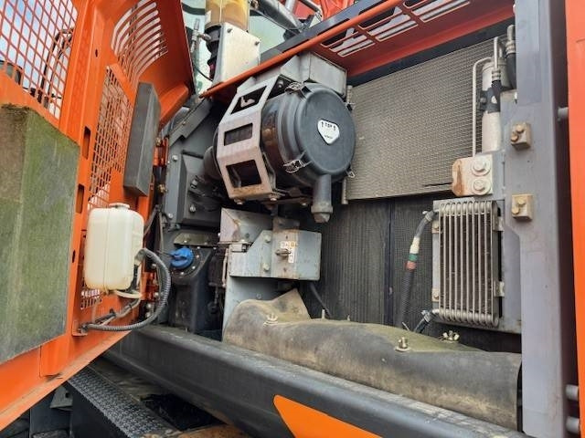Hitachi ZX 170 W - 轮式挖掘机:图4 Hitachi ZX 170 W - 轮式挖掘机:图4