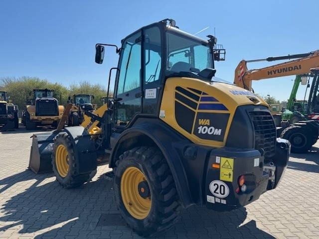 KOMATSU WA 100M - 轮式装载机:图1 KOMATSU WA 100M - 轮式装载机:图1