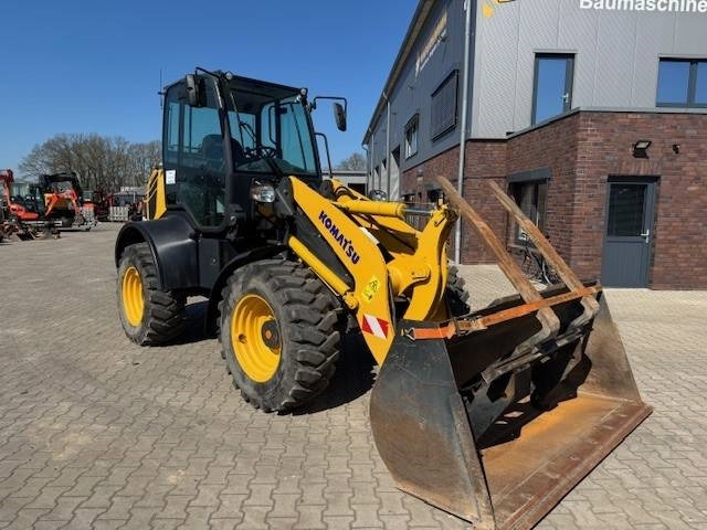 KOMATSU WA 100M - 轮式装载机:图5 KOMATSU WA 100M - 轮式装载机:图5