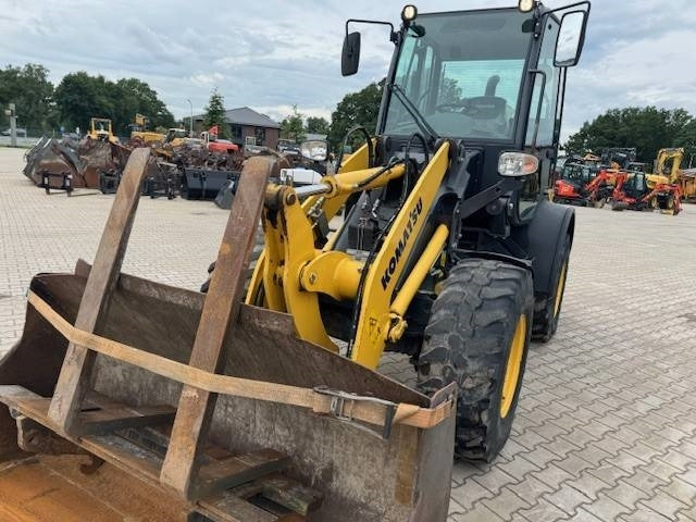 KOMATSU WA 80M - 轮式装载机:图4 KOMATSU WA 80M - 轮式装载机:图4