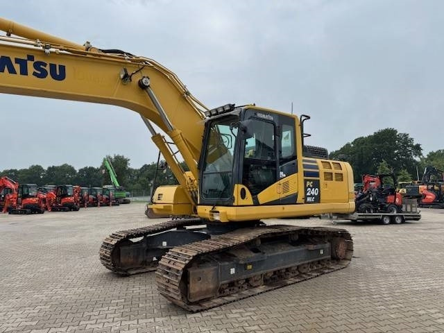 Komatsu PC 240 NLC-11 - 履带式挖掘机:图3 Komatsu PC 240 NLC-11 - 履带式挖掘机:图3