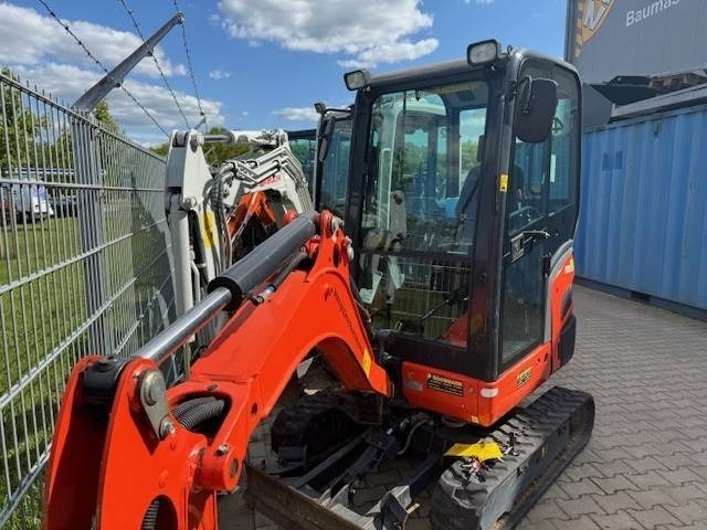 Kubota KX 018-4 - 小型挖掘机:图3 Kubota KX 018-4 - 小型挖掘机:图3