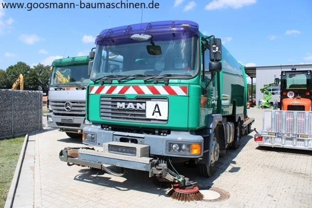 MAN M32 - 道路清扫机:图1 MAN M32 - 道路清扫机:图1
