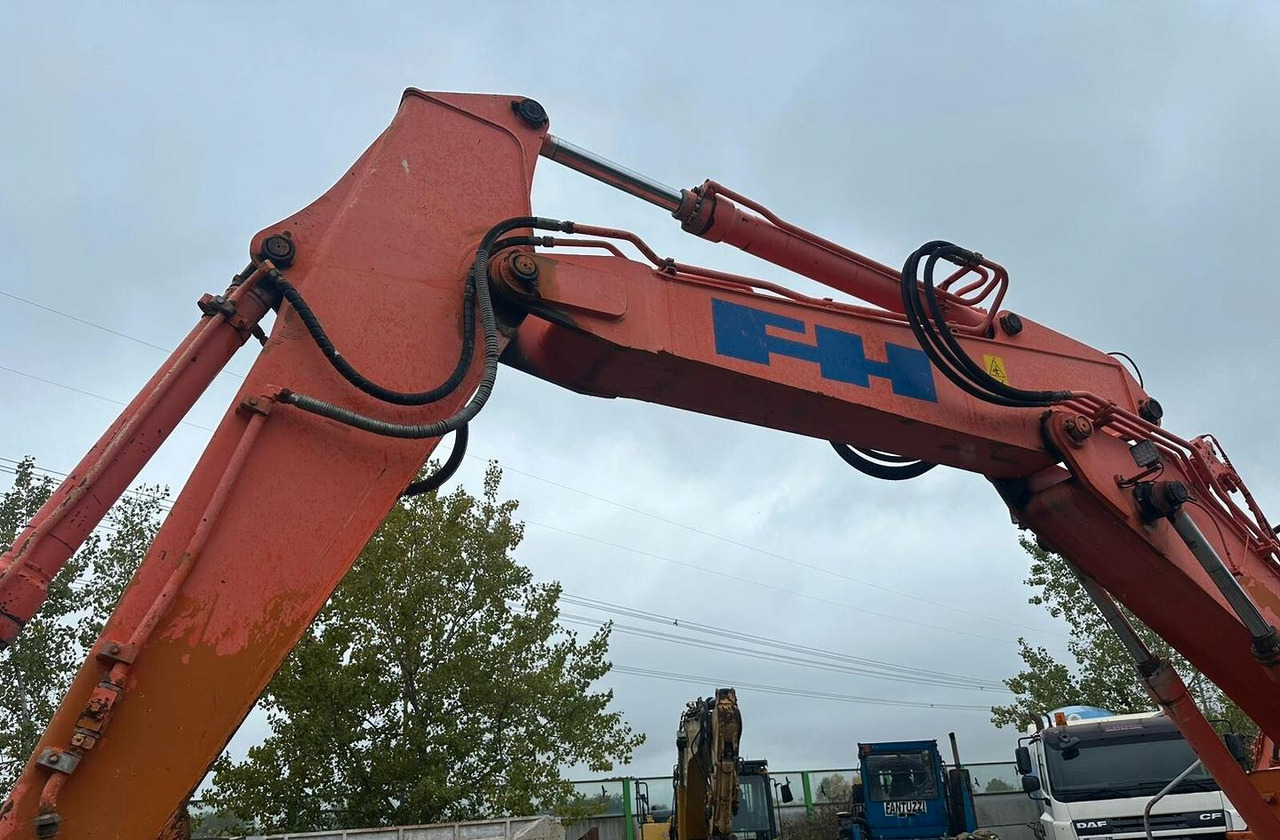 Escavatore cingolato Fiat-Hitachi ex 215 - 履带式挖掘机:图3 Escavatore cingolato Fiat-Hitachi ex 215 - 履带式挖掘机:图3