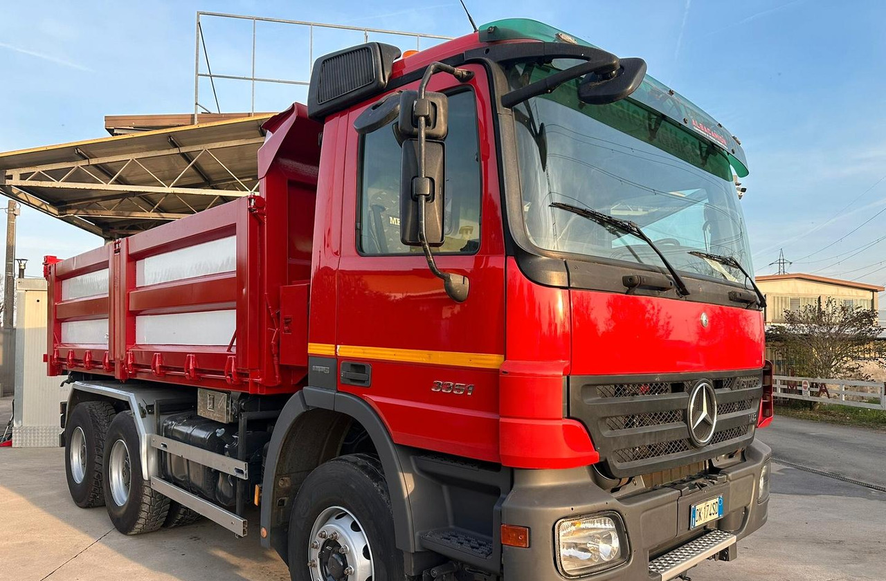 Mercedes Actros 3 assi 33 51 euro 5 - 栏板式/ 平板卡车:图1 Mercedes Actros 3 assi 33 51 euro 5 - 栏板式/ 平板卡车:图1