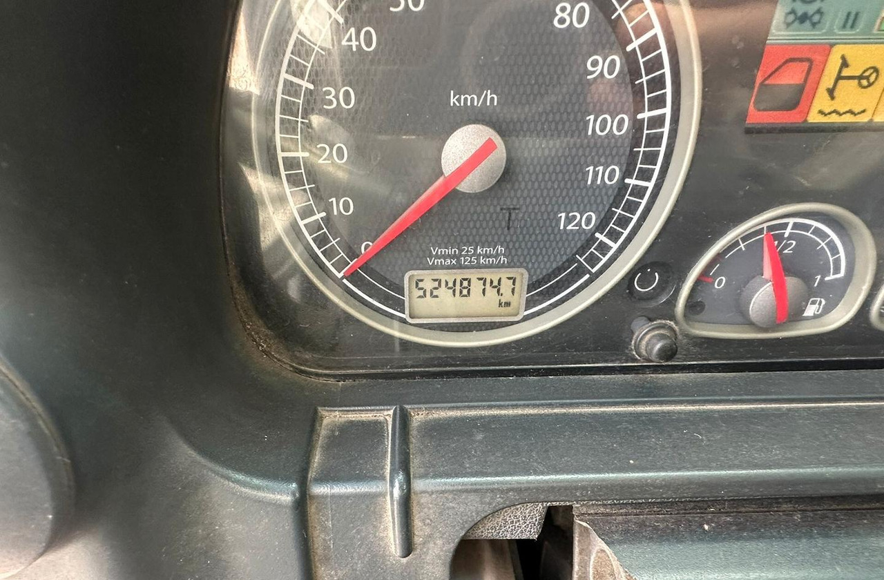 吊钩升降车, 起重车 Motrice Iveco scarrabile con gru caricante:图15 吊钩升降车, 起重车 Motrice Iveco scarrabile con gru caricante:图15