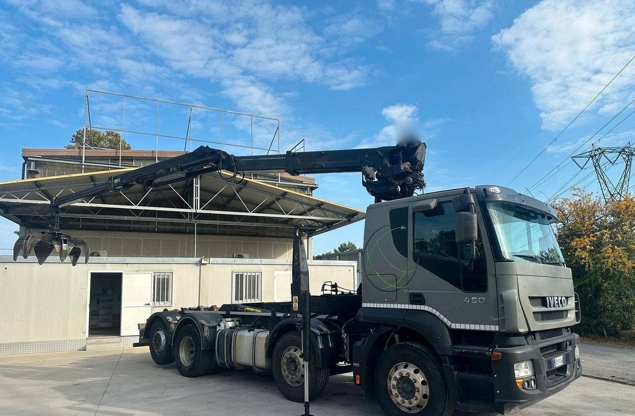 Motrice Iveco scarrabile con gru caricante - 吊钩升降车, 起重车:图4 Motrice Iveco scarrabile con gru caricante - 吊钩升降车, 起重车:图4