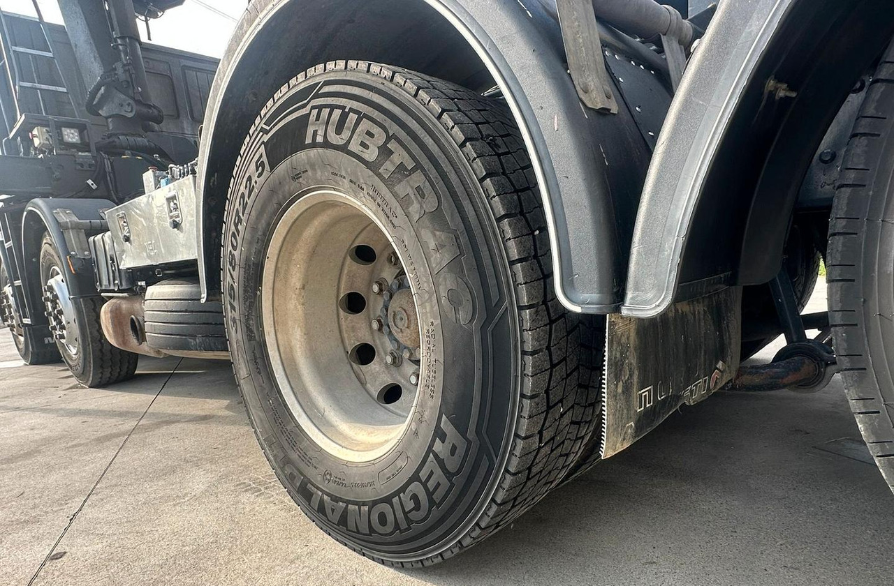 吊钩升降车, 起重车 Motrice Iveco scarrabile con gru caricante:图10 吊钩升降车, 起重车 Motrice Iveco scarrabile con gru caricante:图10