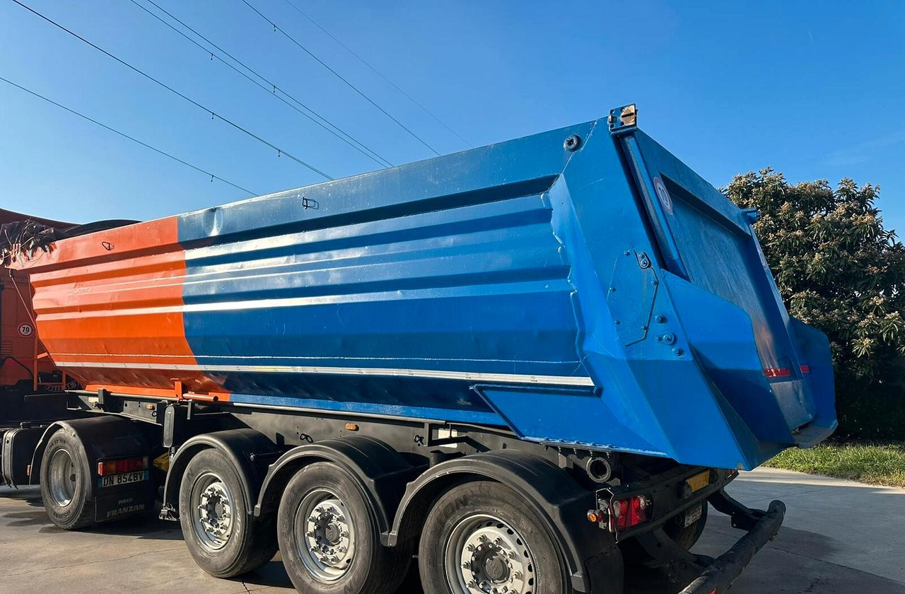 Semirimorchio ribaltabile Adige - 翻斗半拖车:图3 Semirimorchio ribaltabile Adige - 翻斗半拖车:图3