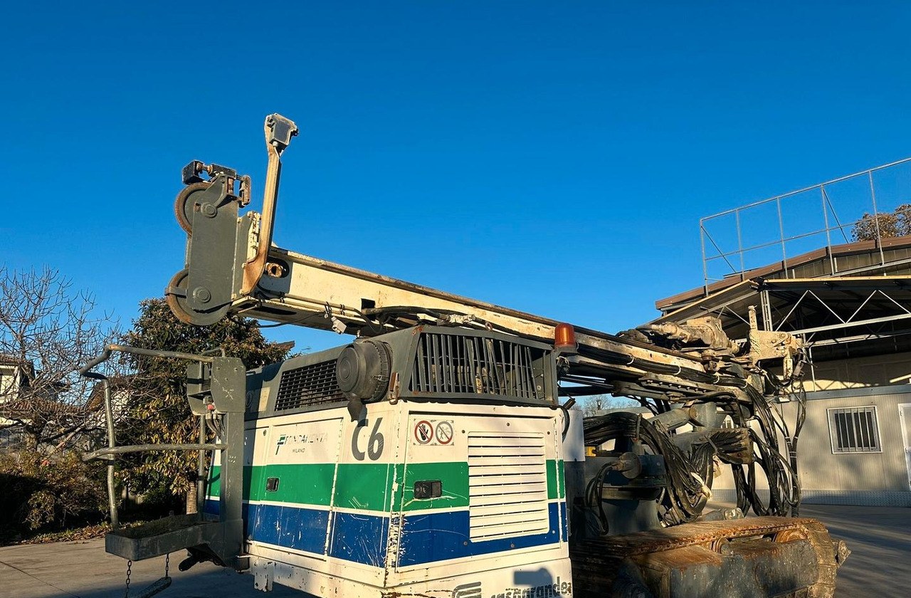 Trivella Casagrande C6 - 钻机:图1 Trivella Casagrande C6 - 钻机:图1