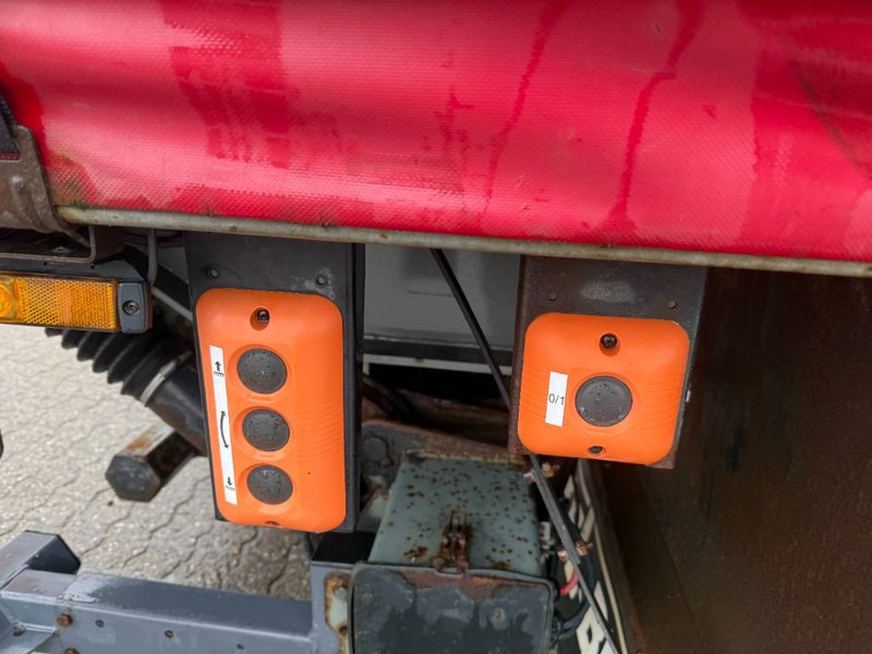 侧帘半拖车 KEL-BERG Curtainsider / Planenauflieger / Gardin:图13 侧帘半拖车 KEL-BERG Curtainsider / Planenauflieger / Gardin:图13