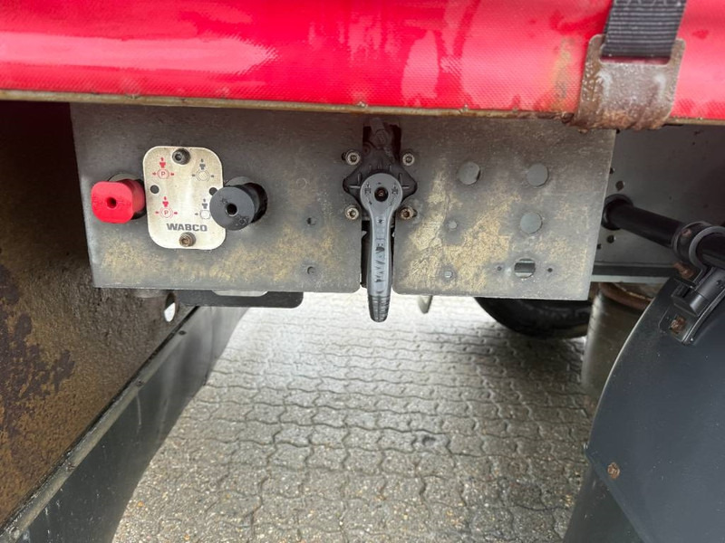 侧帘半拖车 KEL-BERG Curtainsider / Planenauflieger / Gardin:图12 侧帘半拖车 KEL-BERG Curtainsider / Planenauflieger / Gardin:图12