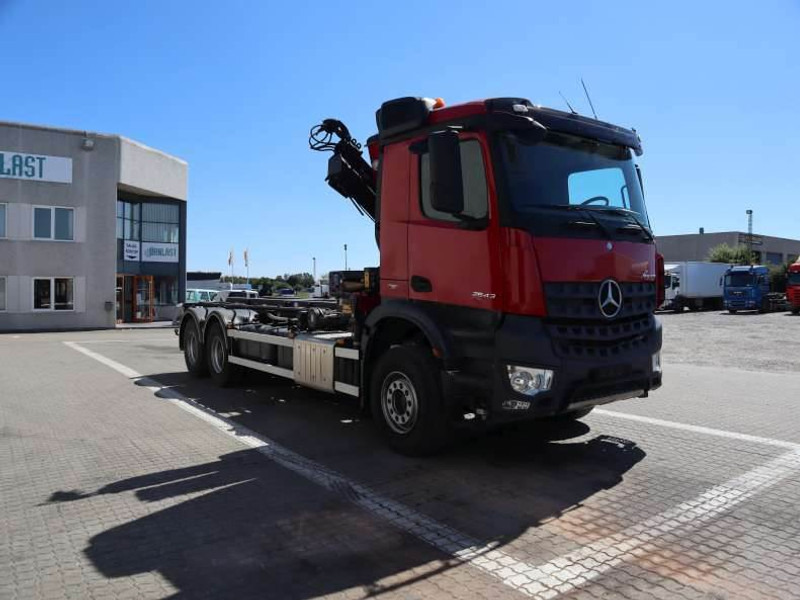 Mercedes-Benz Arocs 2643 euro 6 - 光缆系统卡车:图3 Mercedes-Benz Arocs 2643 euro 6 - 光缆系统卡车:图3