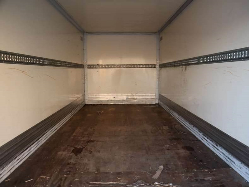 Mercedes-Benz Atego 816L EURO 6 - 厢式卡车:图5 Mercedes-Benz Atego 816L EURO 6 - 厢式卡车:图5
