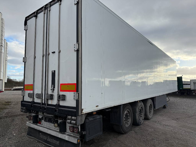 Schmitz Cargobull 3-axle 66pl. Vector1950MT Multitemp/Doppelkammer - 冷藏半拖车:图4 Schmitz Cargobull 3-axle 66pl. Vector1950MT Multitemp/Doppelkammer - 冷藏半拖车:图4