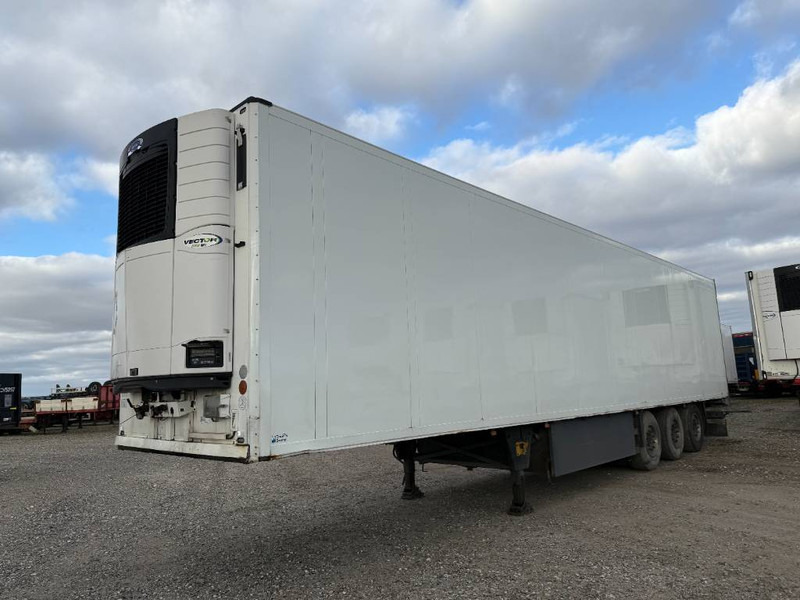 Schmitz Cargobull 3-axle 66pl. Vector1950MT Multitemp/Doppelkammer - 冷藏半拖车:图1 Schmitz Cargobull 3-axle 66pl. Vector1950MT Multitemp/Doppelkammer - 冷藏半拖车:图1