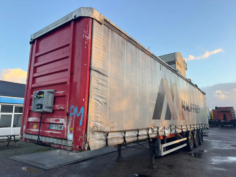 Fruehauf DISC - 侧帘半拖车:图1 Fruehauf DISC - 侧帘半拖车:图1