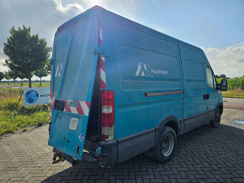Iveco Daily 35C15V Daily 35C15V - 汽车:图5 Iveco Daily 35C15V Daily 35C15V - 汽车:图5