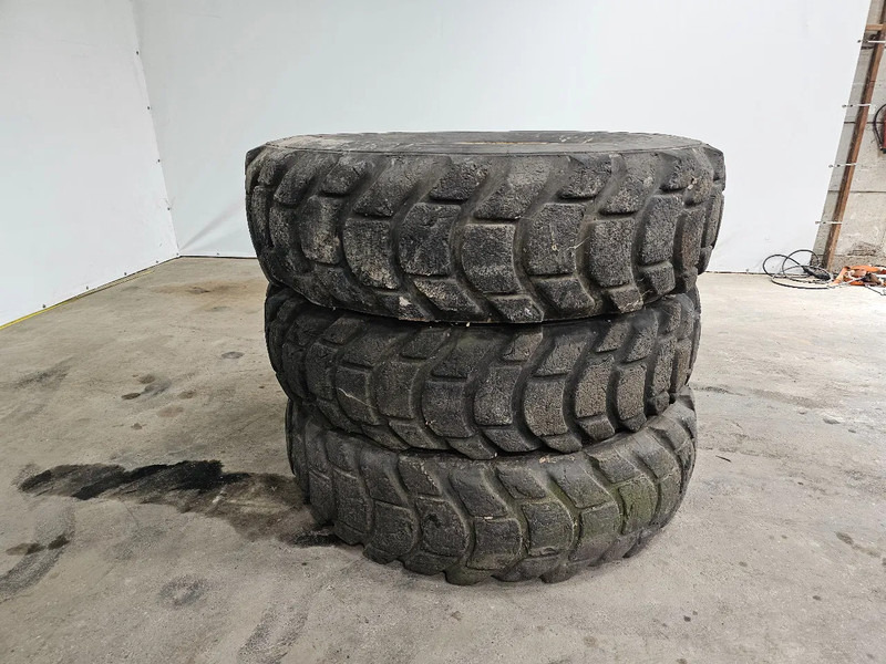 Michelin 18.00-33 - 轮胎 适用于 卡车:图2 Michelin 18.00-33 - 轮胎 适用于 卡车:图2