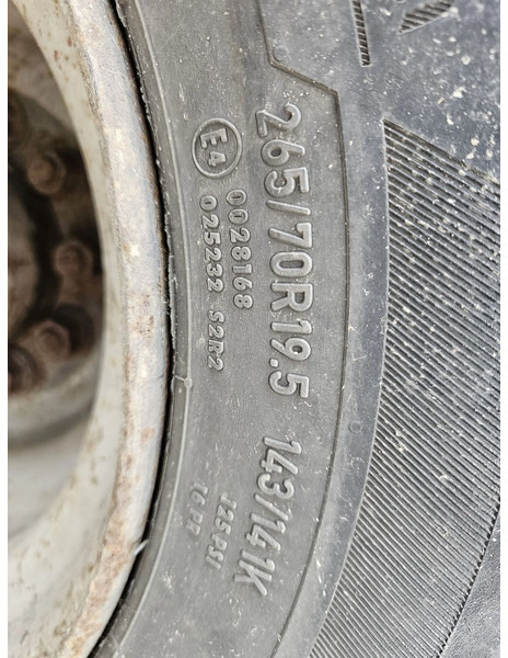 多莉拖车 Nooteboom 265/70R19.5 met draaikrans:图10 多莉拖车 Nooteboom 265/70R19.5 met draaikrans:图10