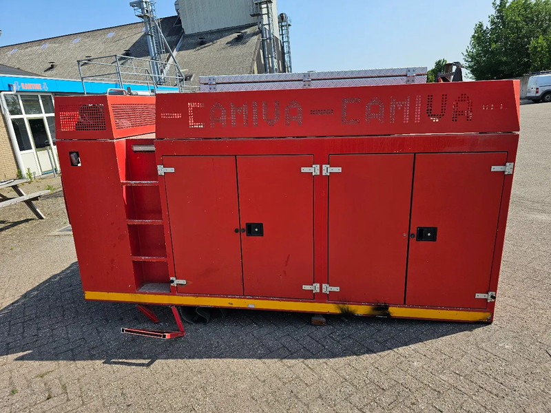 Renault 2000L Watertank - 农场拖车:图4 Renault 2000L Watertank - 农场拖车:图4