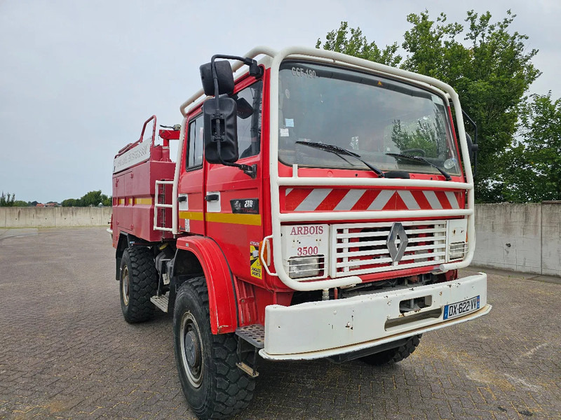 Renault M210 Arbois 3500L - 消防车:图3 Renault M210 Arbois 3500L - 消防车:图3