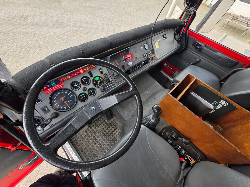 消防车 Renault Midliner 210 M210 - 40BCA230:图10 消防车 Renault Midliner 210 M210 - 40BCA230:图10