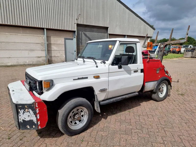 Toyota Land Cruiser PHZJ75RMOD - 小型货车:图1 Toyota Land Cruiser PHZJ75RMOD - 小型货车:图1
