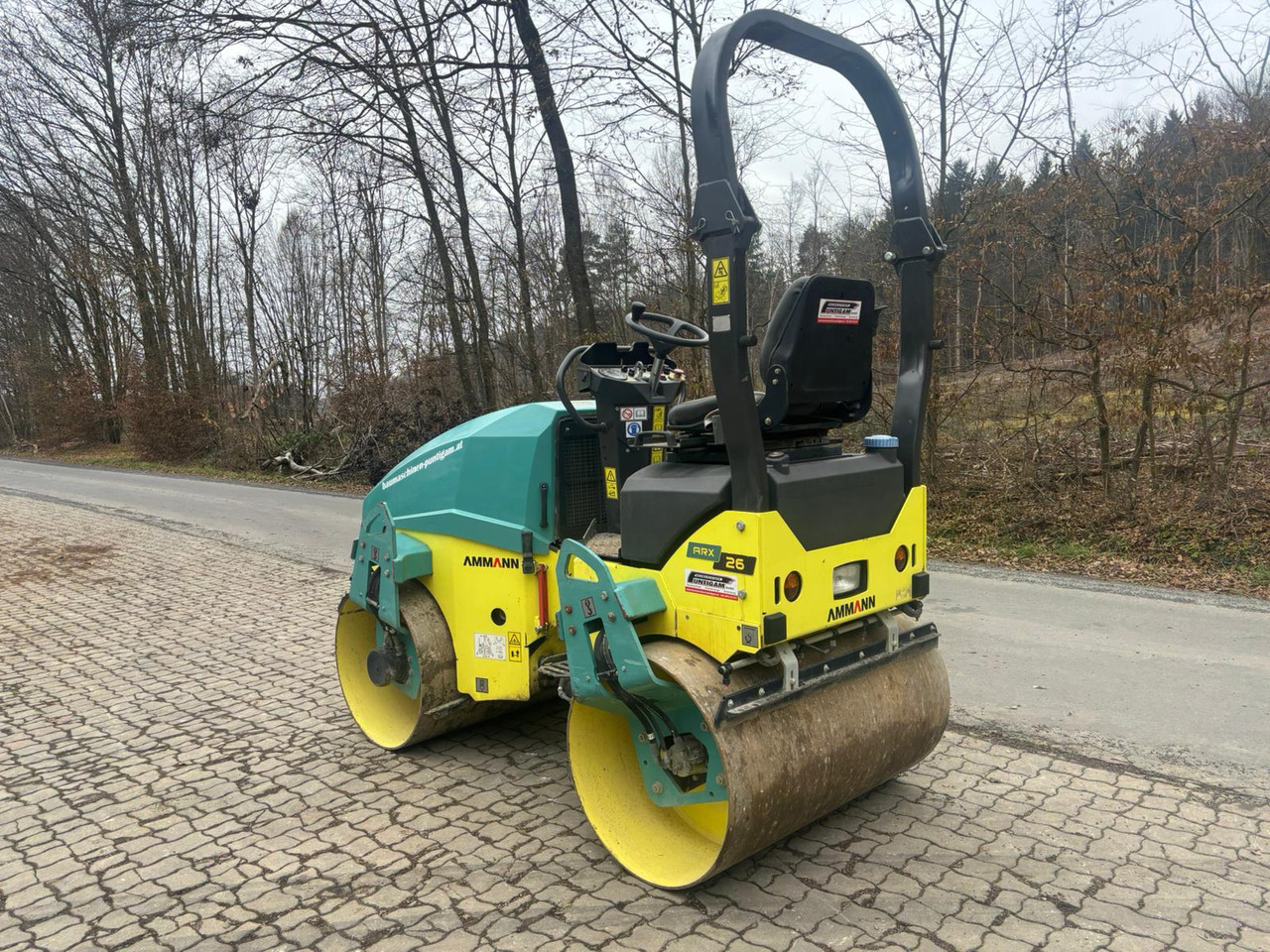 AMMANN ARX 26 - 压路机:图5 AMMANN ARX 26 - 压路机:图5