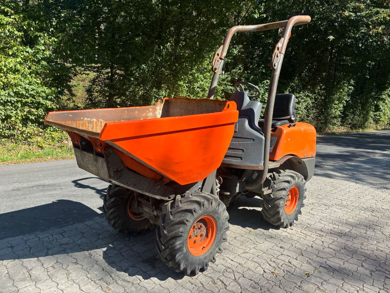 AUSA D100 AHA - 铰接式自卸车:图3 AUSA D100 AHA - 铰接式自卸车:图3