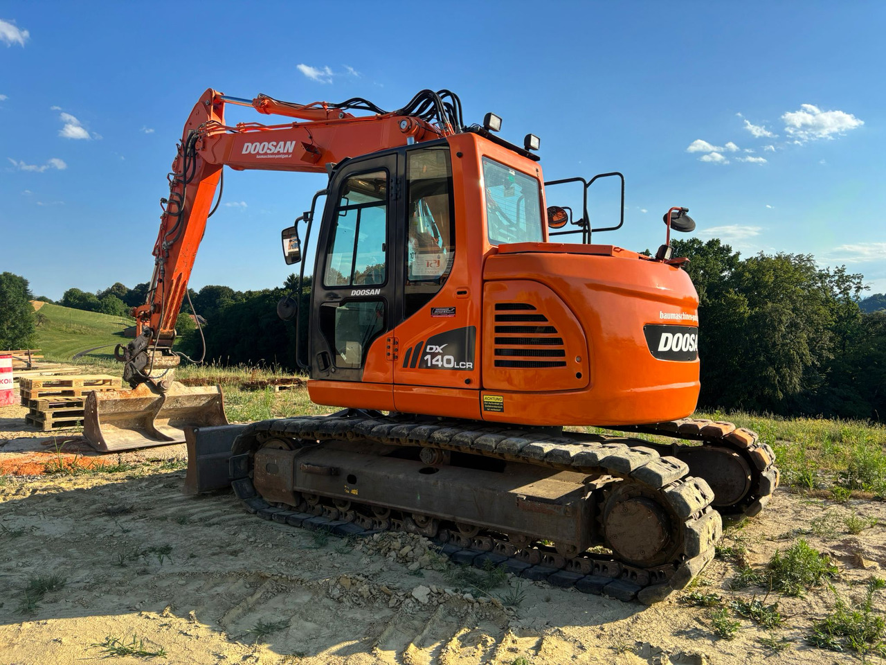 DOOSAN DX 140 LCR-3 - 履带式挖掘机:图5 DOOSAN DX 140 LCR-3 - 履带式挖掘机:图5