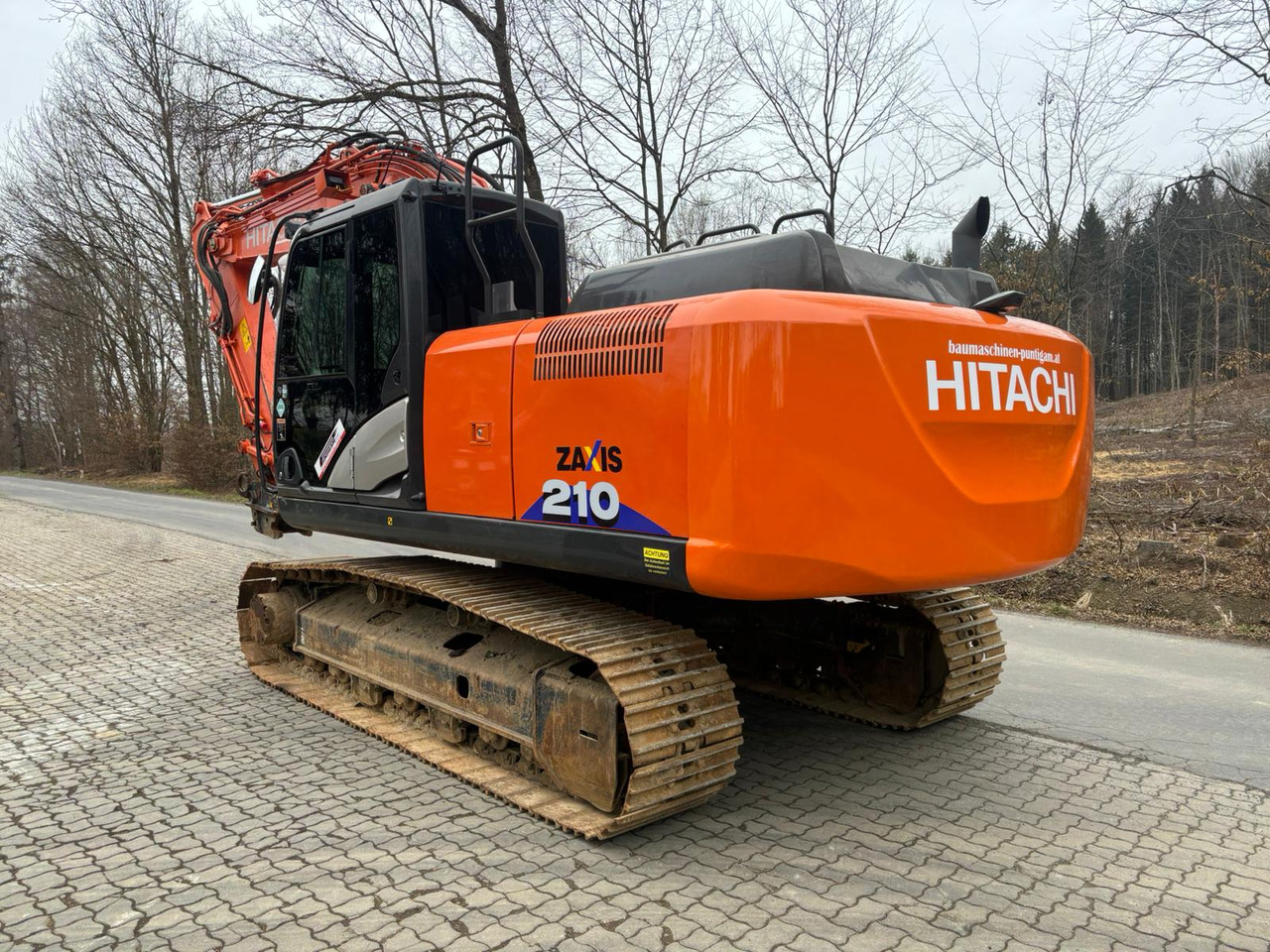 HITACHI ZX 210-6 - 履带式挖掘机:图5 HITACHI ZX 210-6 - 履带式挖掘机:图5