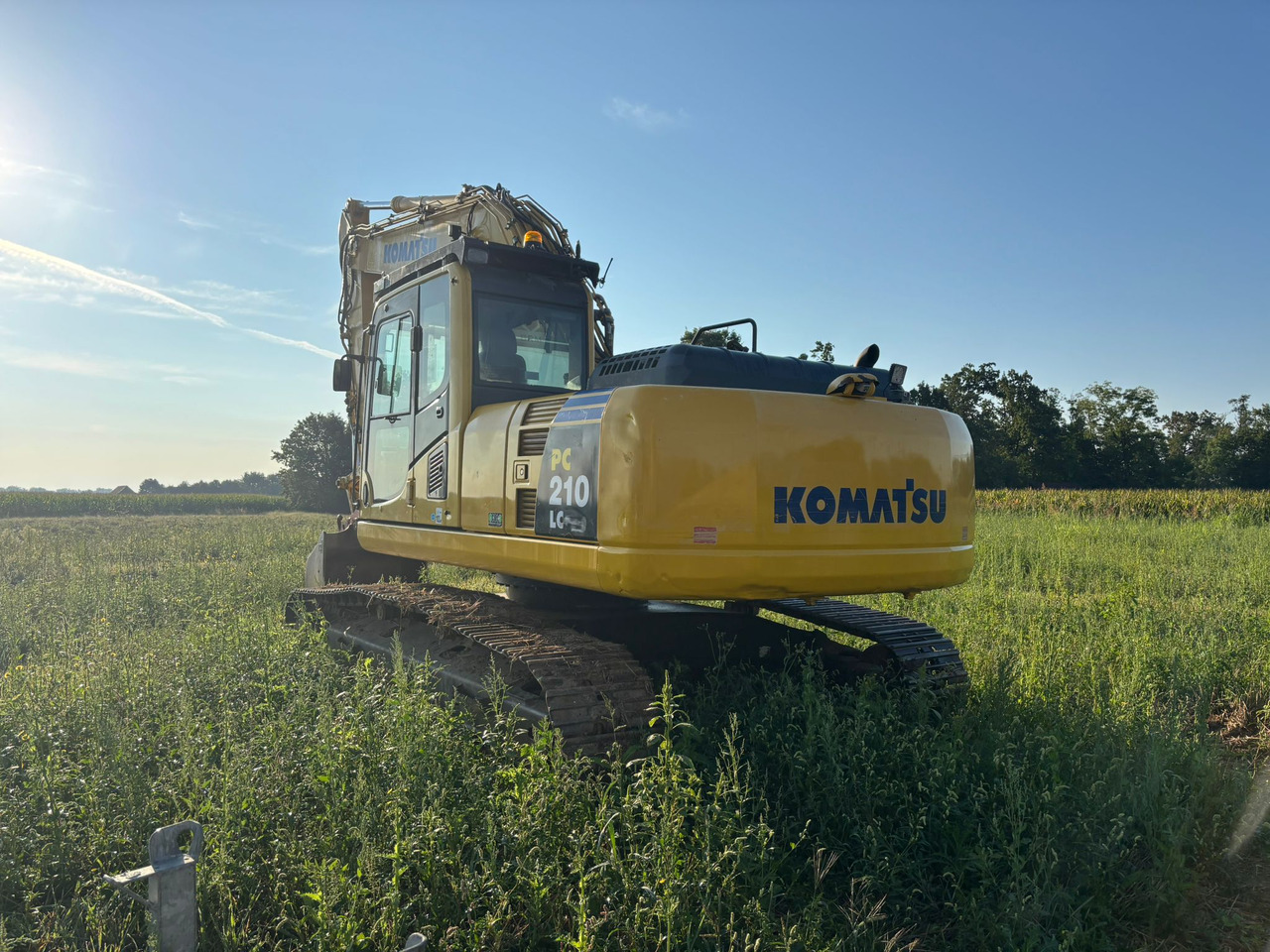 KOMATSU PC 210 LC-8 - 履带式挖掘机:图5 KOMATSU PC 210 LC-8 - 履带式挖掘机:图5