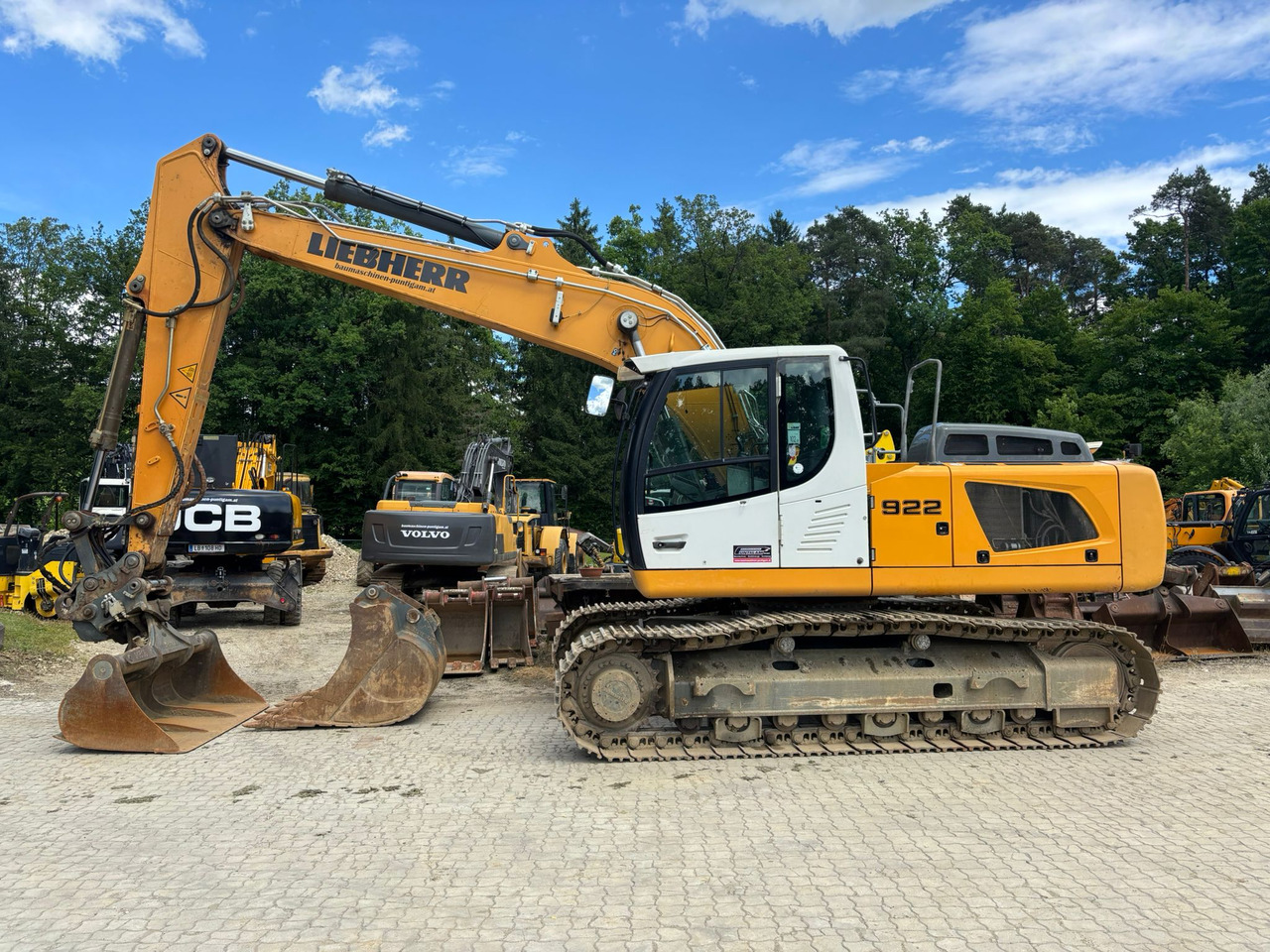 LIEBHERR R 922 LC - 履带式挖掘机:图1 LIEBHERR R 922 LC - 履带式挖掘机:图1