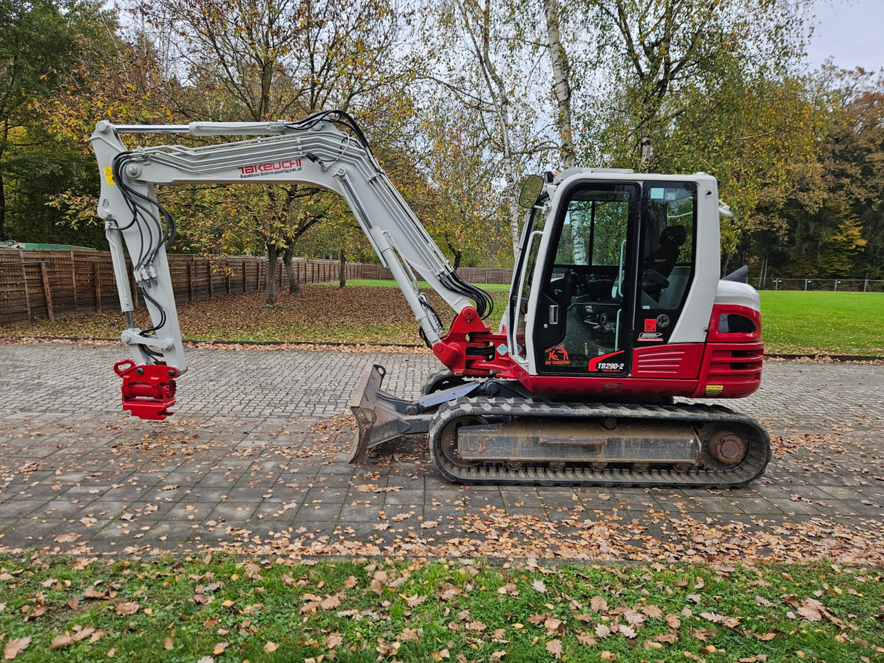 TAKEUCHI TB 290-2 - 小型挖掘机:图1 TAKEUCHI TB 290-2 - 小型挖掘机:图1