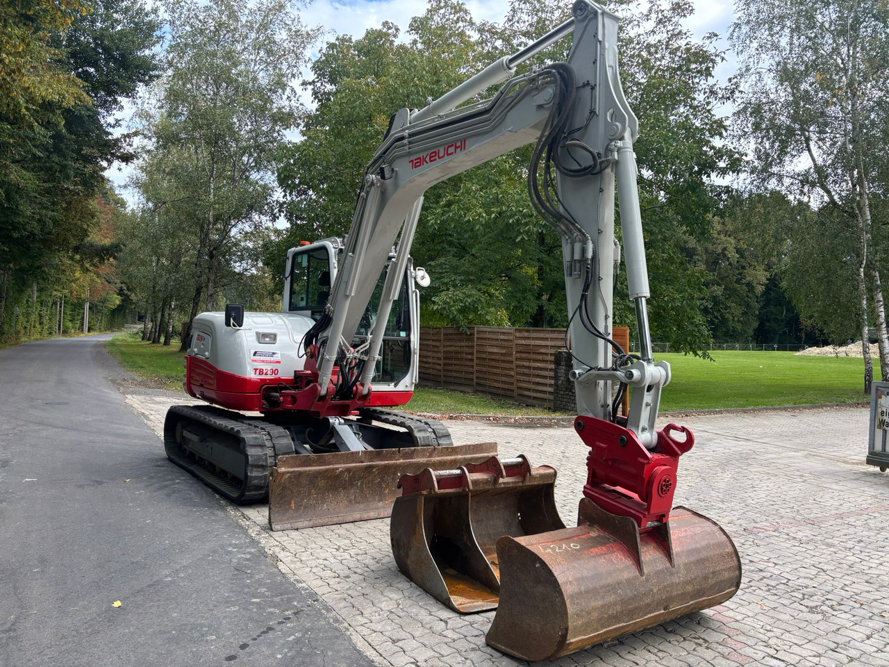 TAKEUCHI TB 290 - 小型挖掘机:图4 TAKEUCHI TB 290 - 小型挖掘机:图4