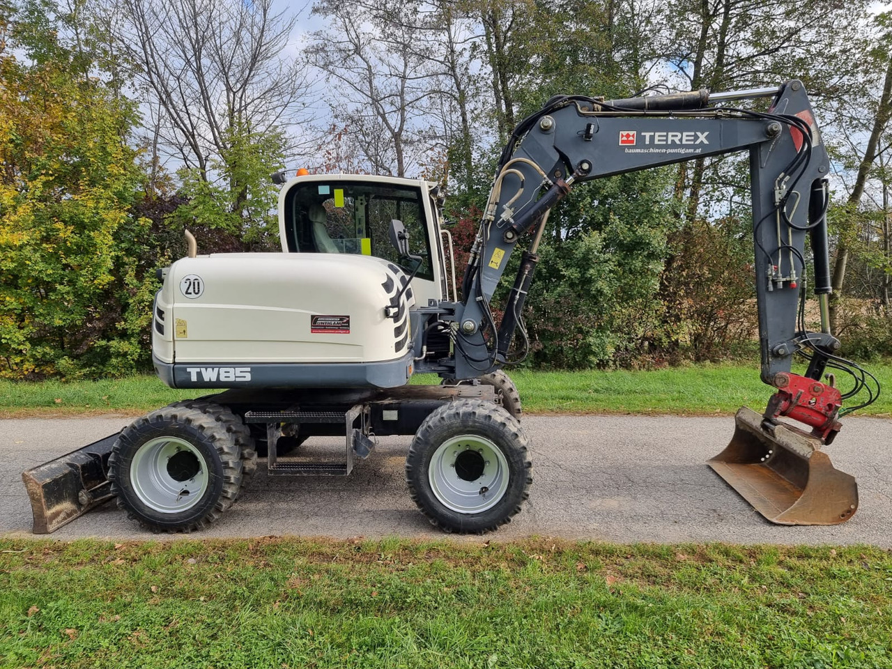 Terex TW 85 - 轮式挖掘机:图2 Terex TW 85 - 轮式挖掘机:图2