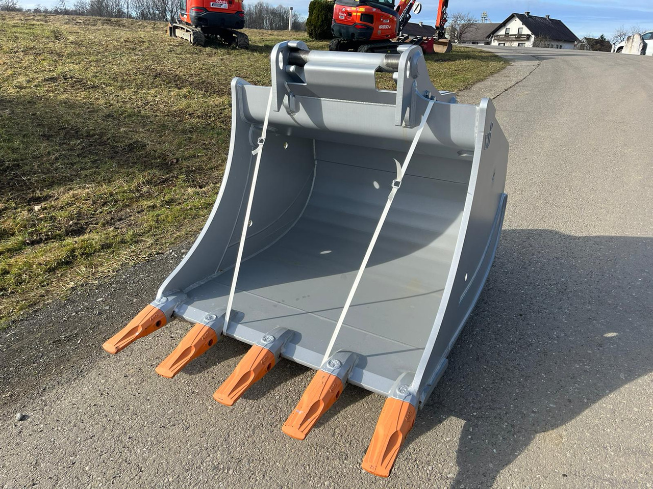 Winkelbauer 130 cm backhoe bucket with OQ 70/55 - 挖掘机铲斗 适用于 履带式挖掘机:图1 Winkelbauer 130 cm backhoe bucket with OQ 70/55 - 挖掘机铲斗 适用于 履带式挖掘机:图1