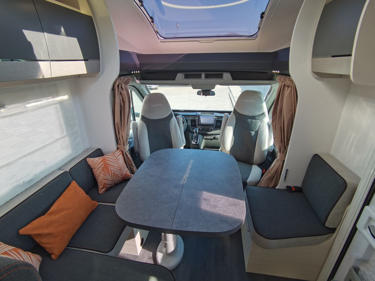 Chausson 627 TITANIUM /-2026- / 165PS - 8G. AUTOMATIK - 半集成房车:图5 Chausson 627 TITANIUM /-2026- / 165PS - 8G. AUTOMATIK - 半集成房车:图5
