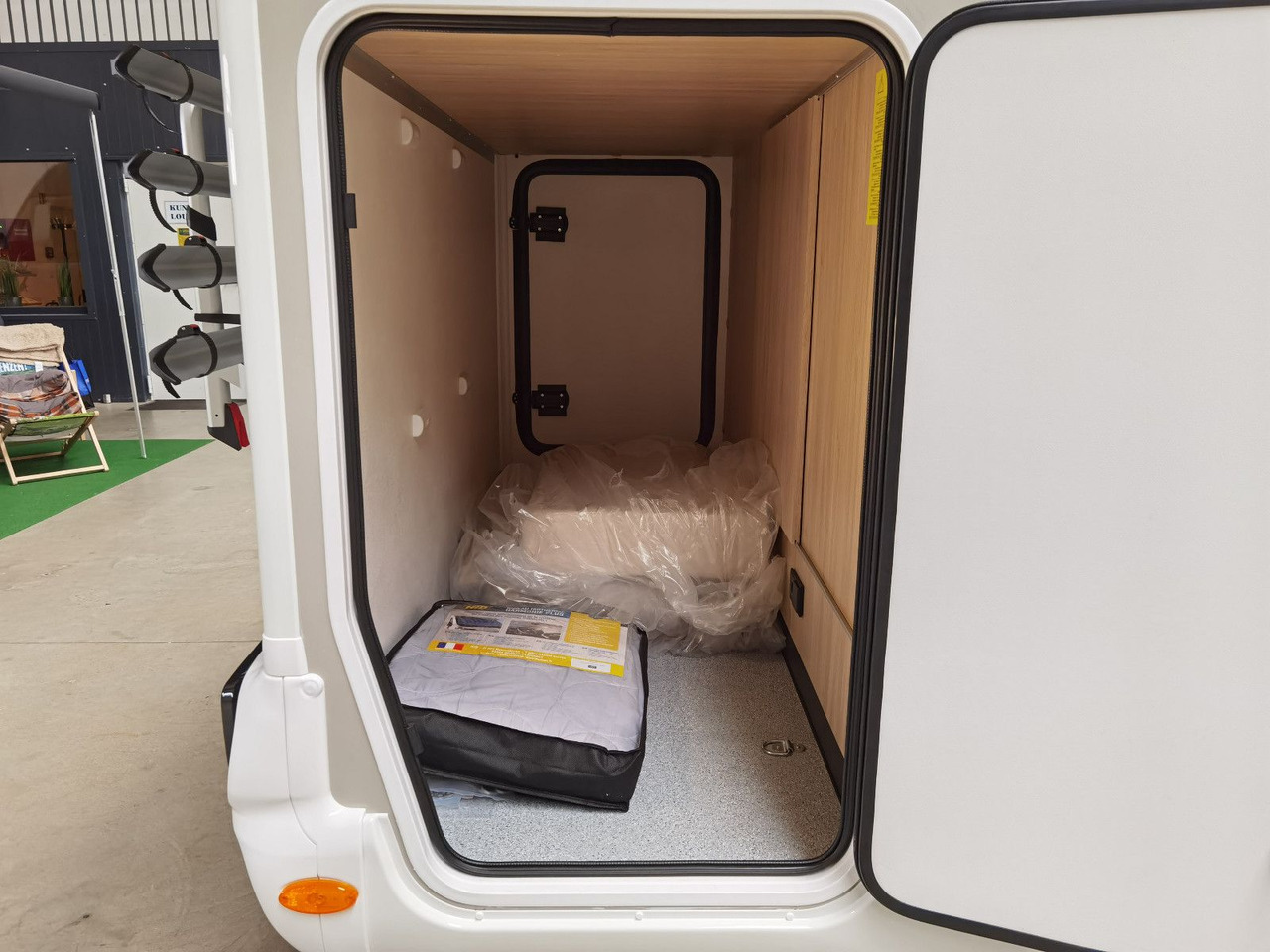 半集成房车 Chausson 724 ETAPE - LINE /140PS /ZUBEHÖR & CONNECT PAKET：图9