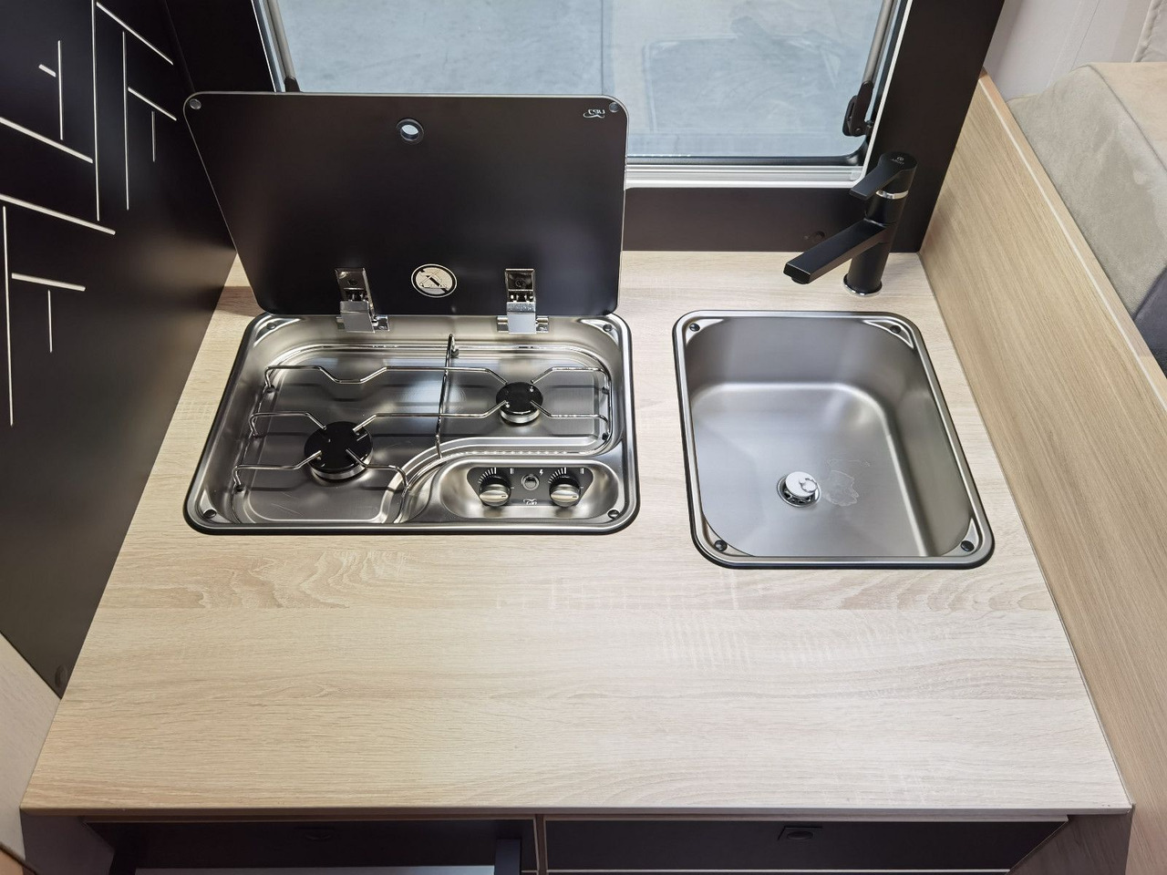 半集成房车 Chausson 724 ETAPE - LINE /140PS /ZUBEHÖR & CONNECT PAKET：图15